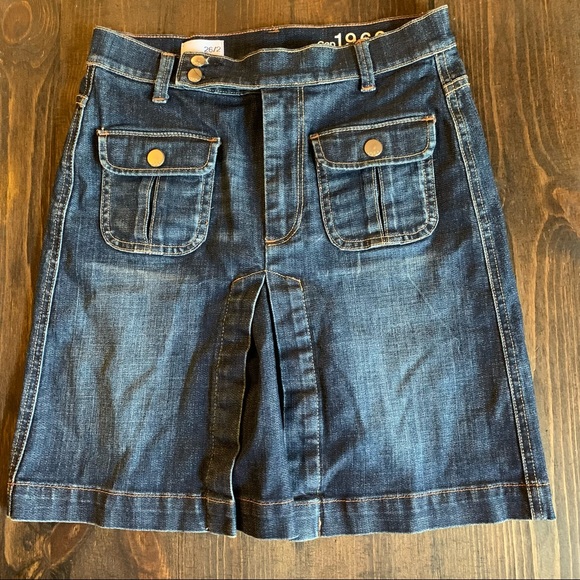 GAP Dresses & Skirts - Gap 1969 Larchmont denim skirt size 26/2